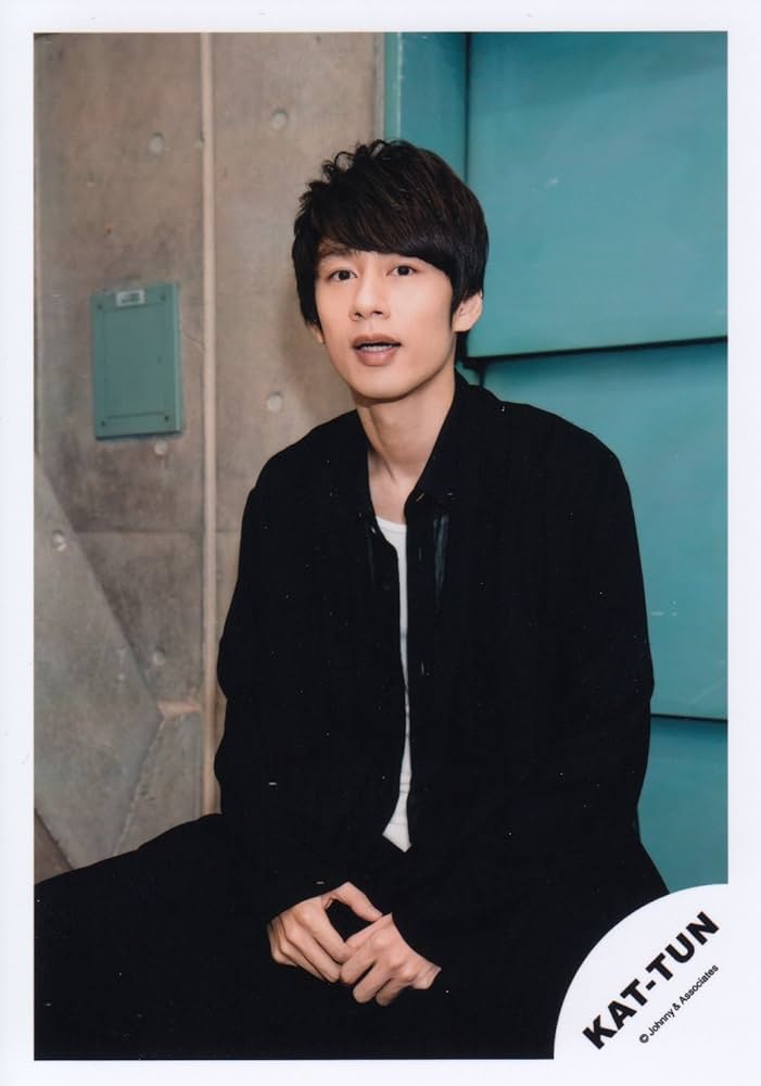 Amazon.co.jp: KAT-TUN 公式生写真 （中丸雄一）KA00130 : Toys